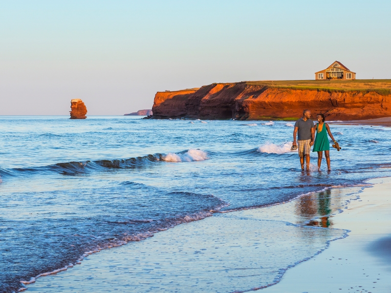 Sea View Beach, couple walking, ocean, waves